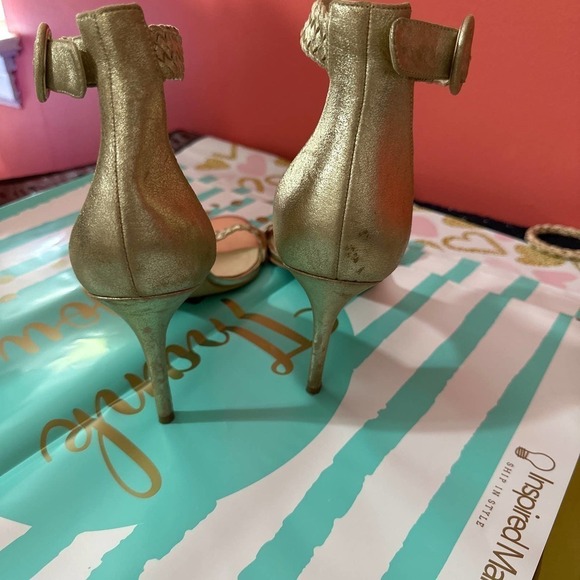 Marc Fisher heels - Picture 2 of 5